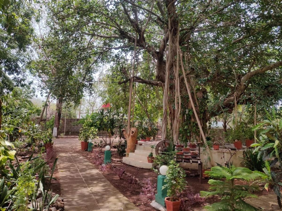 Gir Birding Lodge Sasan Gir Buitenkant foto